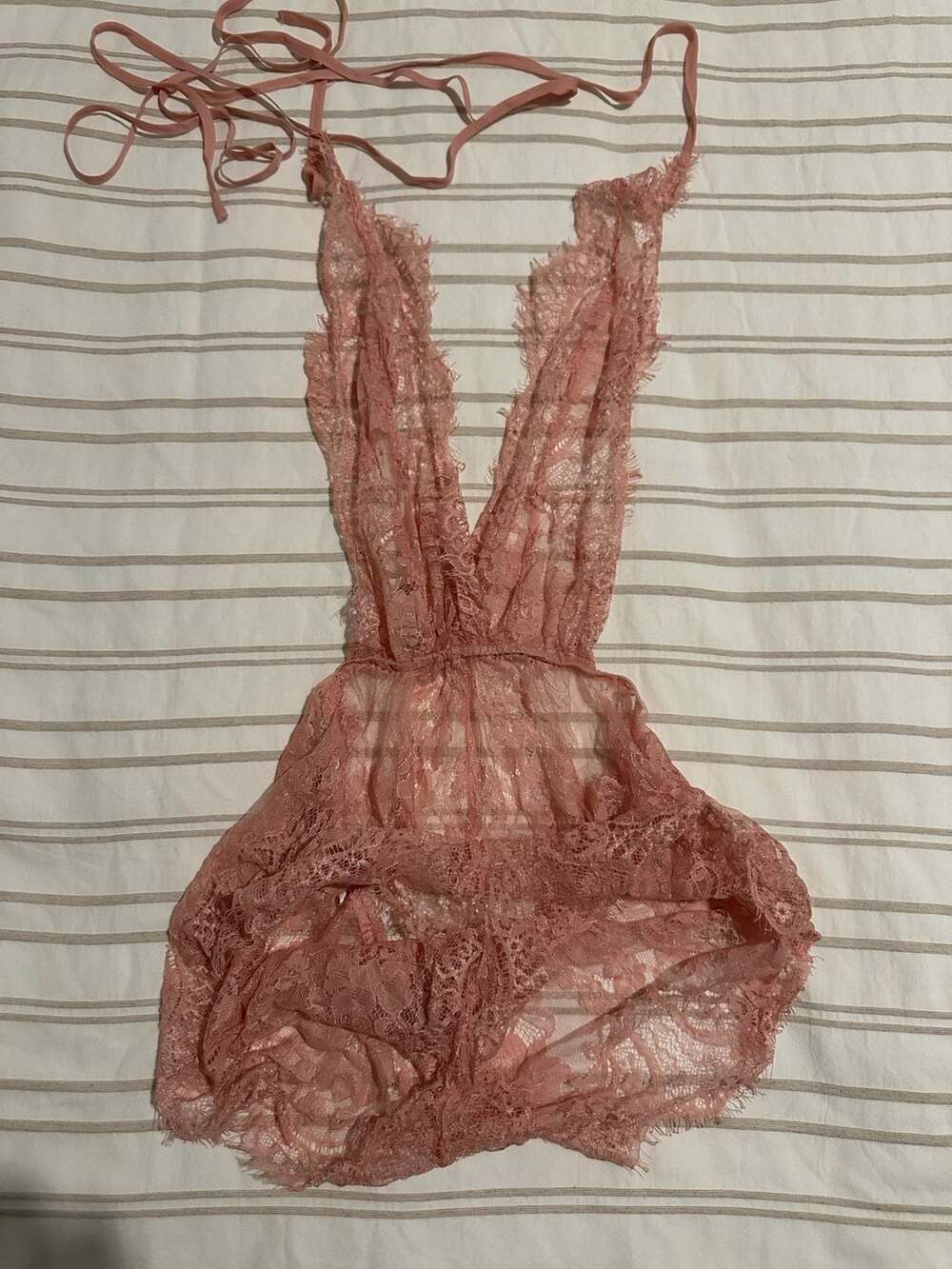 SHEIN Floral Lace Scallop Trim Halter Teddy Bodysuit Lingerie
